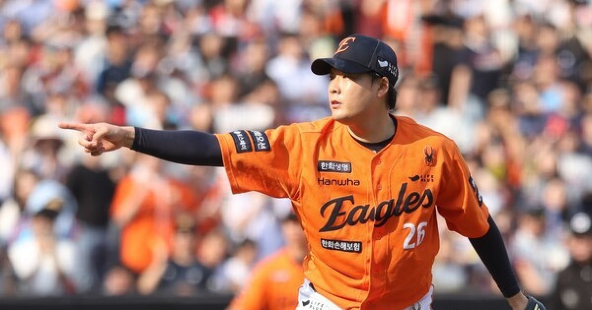 "야구판이 너무 좁은 것 같기도 하고..." 강백호 보상 선수로 KT행 받아들인 한승혁이 이적 후 놀란 이유는?