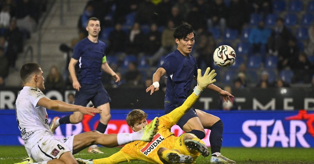 오현규, 후반 추가시간 동점포…헹크서 두 시즌 연속 두 자릿수 득점 달성