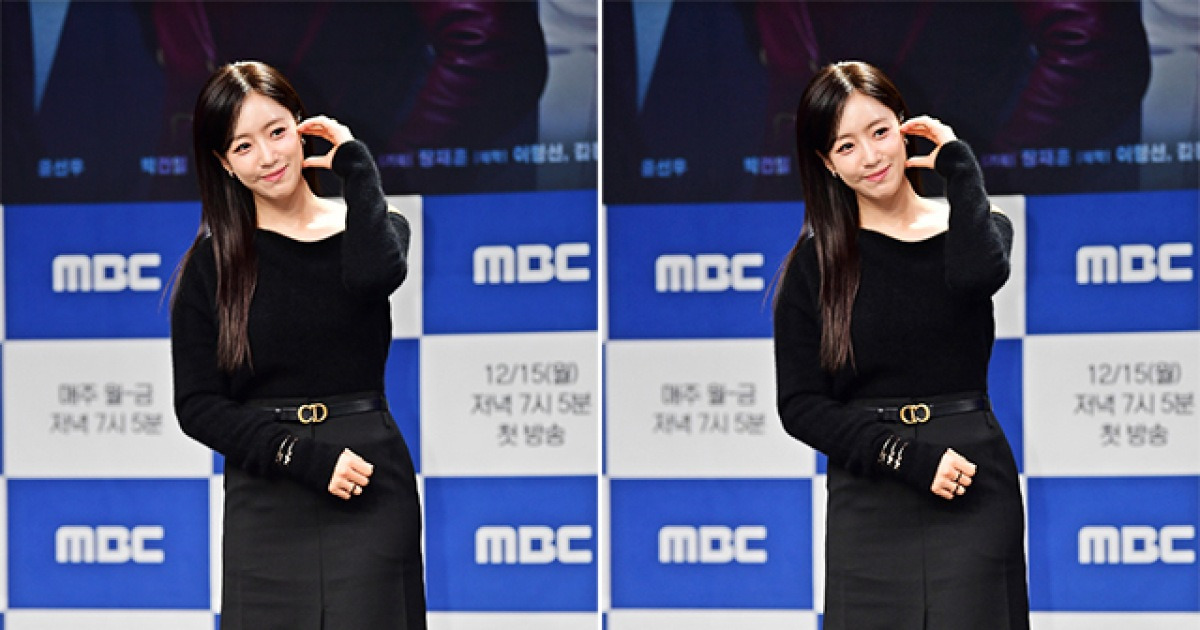 ‘신혼’ 함은정 ‘결혼 후 첫 공식 석상에서 예쁜 새신부 미모 작렬’ [틀린그림찾기]