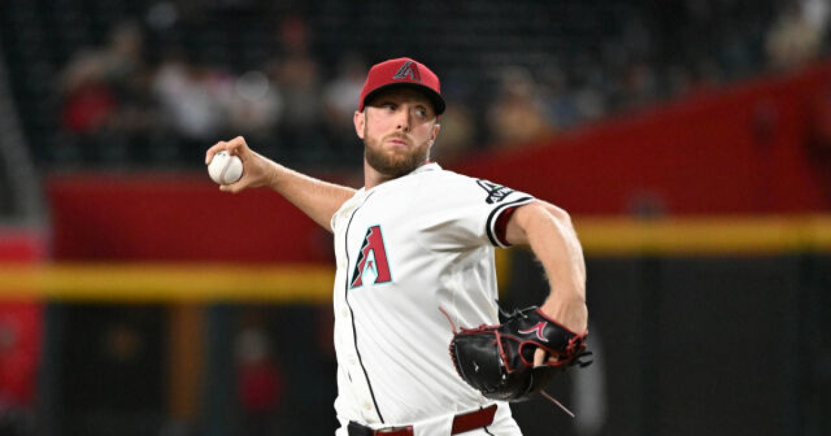 ‘애리조나 컴백’ 켈리가 폰세보다 좋은 대우 받았다…이제 류현진 넘고 KBO 출신 NO.1 대관식 치른다