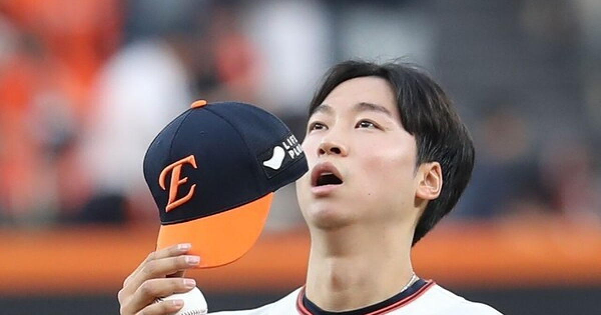 '이럴 수가' 78억 FA가 19살 신예한테 밀리나? 정우주 "선발 10승 도전" 선언→ERA 꼴찌 엄상백, 5선발 자리도 위태