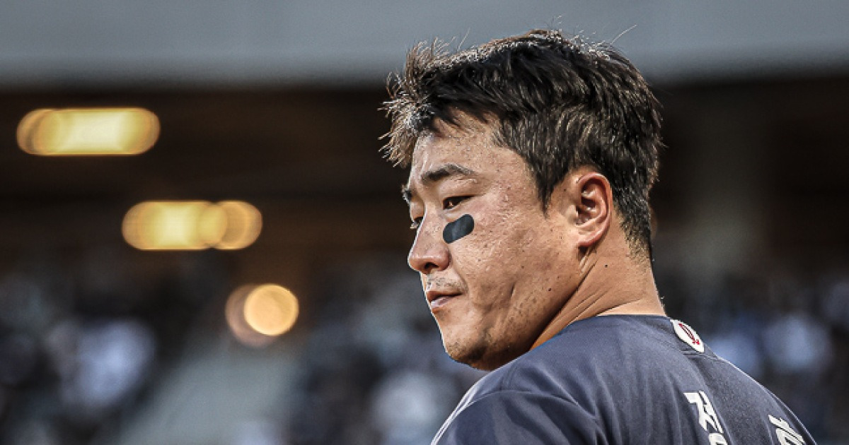 롯데 베테랑 정훈, 현역 은퇴 선언 “롯데에서 함께하며 야구 인생의 큰 행복과 자부심 느꼈다”[공식발표]