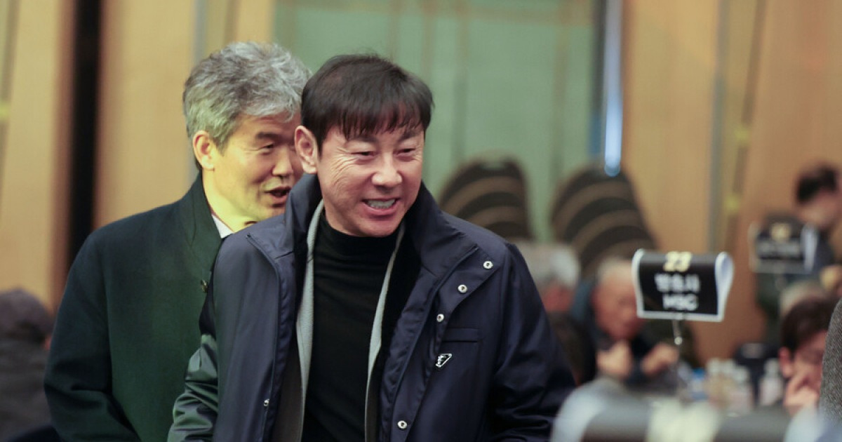 "신태용 해고 이후 몰락"…아시안컵 '4강 신화' 소멸→월드컵 본선행 불발 "U16부터 A대표팀까지 줄줄이 참담" '오렌지 커넥션' 실험 대가 혹독했다