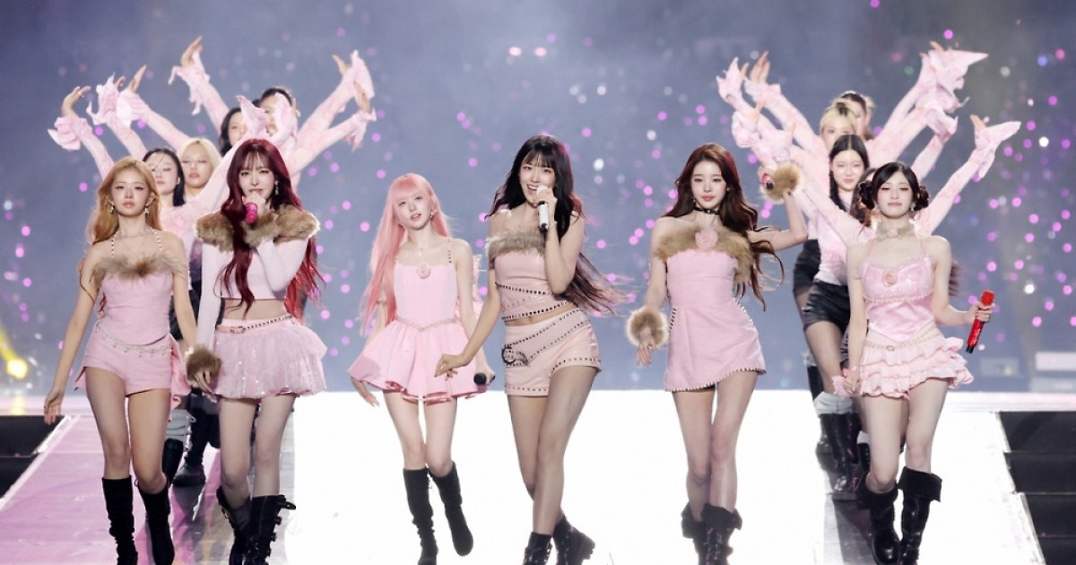 [단독]아이브, 올해도 대상 엔딩 "도전의 아이콘, 성장은 계속"[★FOCUS]