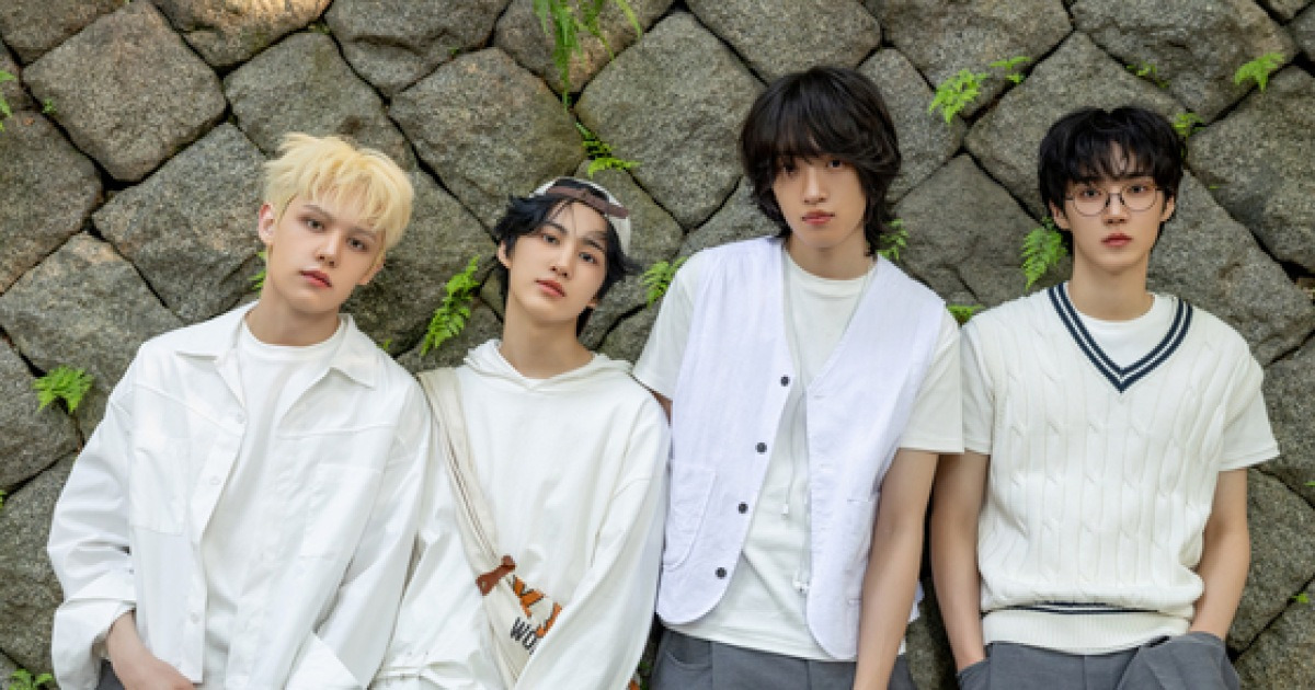 [단독]'FNC 미래' AxMxP, 1월 새 앨범…데뷔 첫 컴백