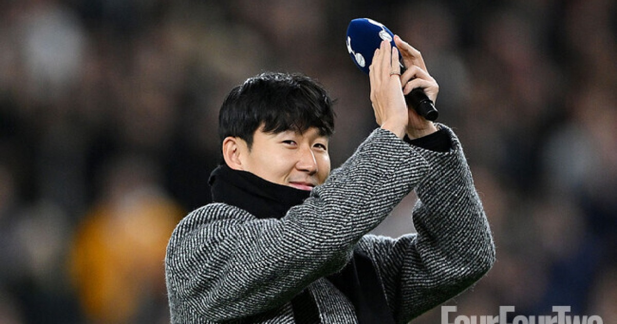 ‘손흥민 왔는데 15,000석 텅텅’ 매진 실패할 만했다…“토트넘 시즌권 소지자도 12만 원 더 내라 하더라”