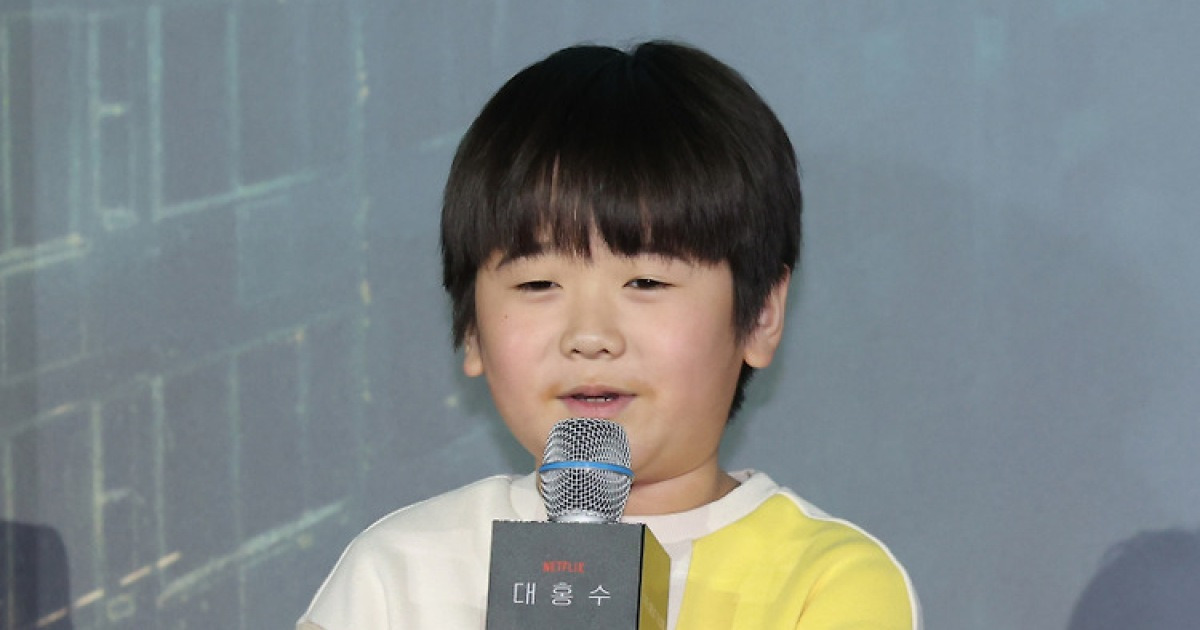 [포토] 인사말 하는 권은성