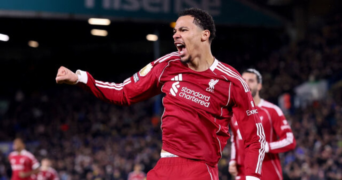 "그가 없었다면, 리버풀이 어디 있었을지 모르겠다"…전 첼시 공격수, 1620억 공격수 극찬→654경기 레전드까지 소환