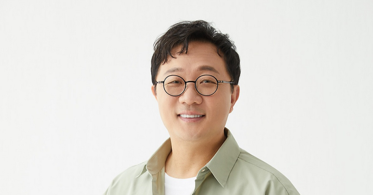 ‘동물농장 아저씨’ 성우 안지환 24년 만에 하차했다, 이유는?