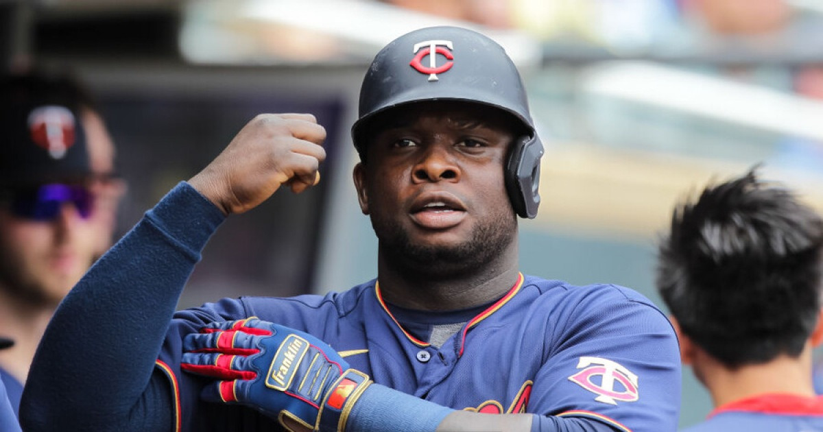 아시아 야구계가 놀랄 소식…193cm 123kg ML 164홈런 거포, 일본 구단 계약했다