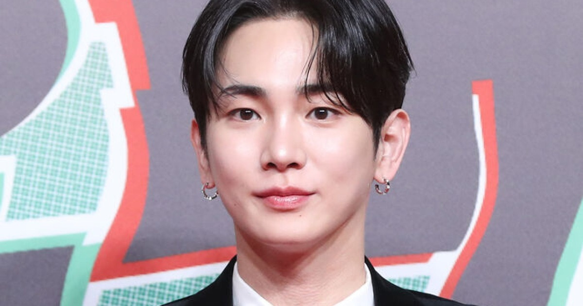 키, '주사이모' 논란에 고개 숙였다