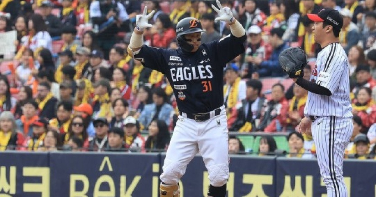 한화, 내년 1번타자는 누구요? 손아섭 있어야 '황금타선' 구축 가능...셀캡이 관건, 대안 있다면 동행 끝