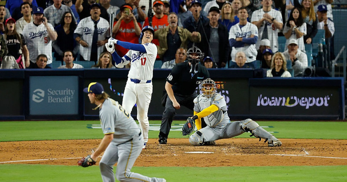 오타니 ‘3홈런·10K’ WS 이끈 3번째 홈런공 가치는?…경매 출품자 “30억? 어림도 없어”