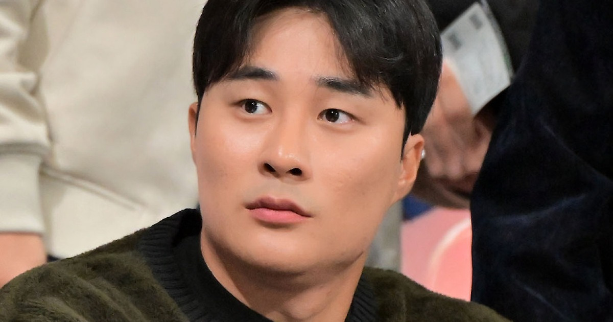 '충격' 김하성 거절 '다년계약' 실체 드러나…'4년 4800만$'에 주전 유격수도 아니었다→다음 영입 후보로 '송성문 언급'