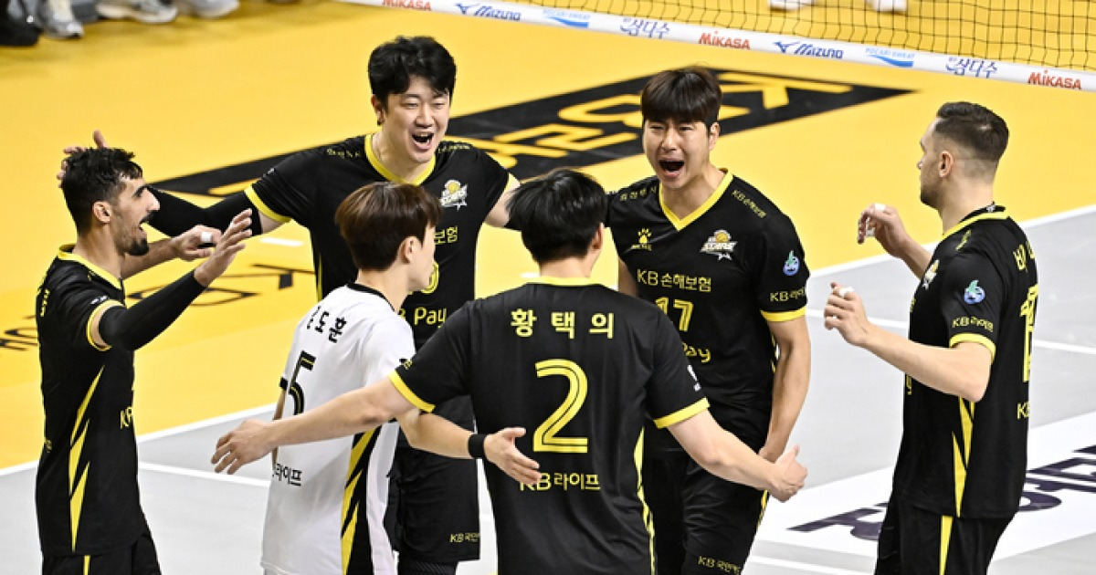 ‘비예나 24득점’ KB손해보험, 4연패 탈출하고 3위 도약…삼성화재는 10연패 ‘늪’[현장리뷰]