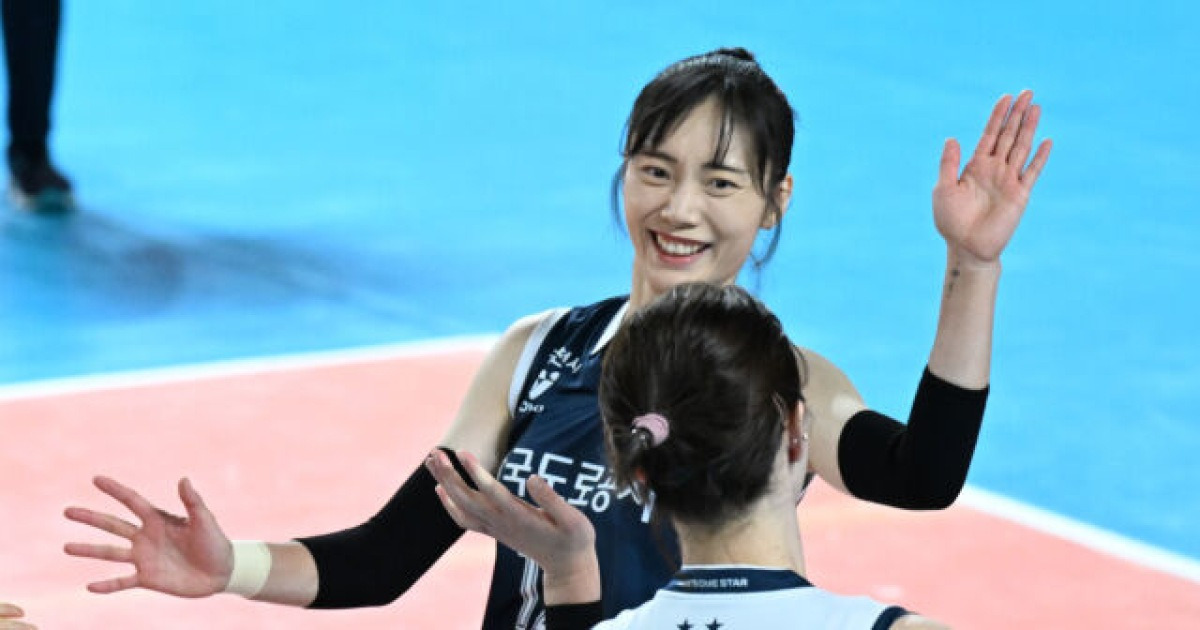 ‘리시브 1위’ 리베로로 변신한 문정원, 임명옥→김해란에 이어 ‘역대 3호’ 리시브 정확 4500개 달성