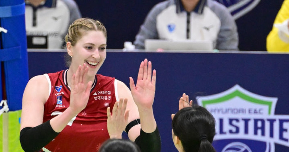 현대건설, 선두 한국도로공사 잡고 5연승…KB손해보험은 4연패 탈출(종합)