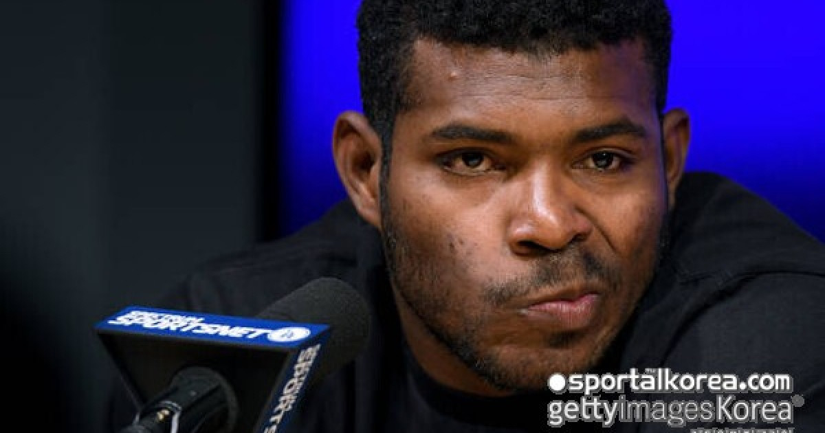 '대충격' 키움이 이런 외국인 선수를 데려왔다니...! 美 매체 선정 MLB 전설 커쇼와 함께했던 최고의 후보 외야수로 등장