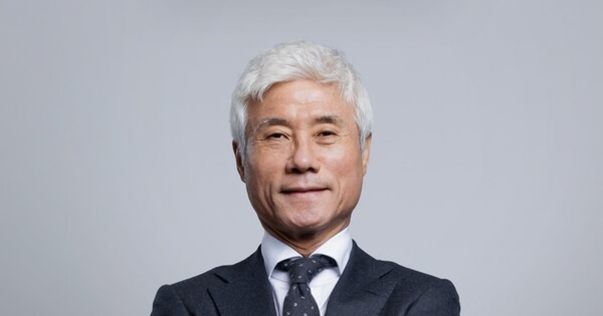 [오피셜] 'K리그1 승격 좌절' 수원, 박경훈 단장과 결별..."열정 가득했던 모든 순간 잊지 않겠다"