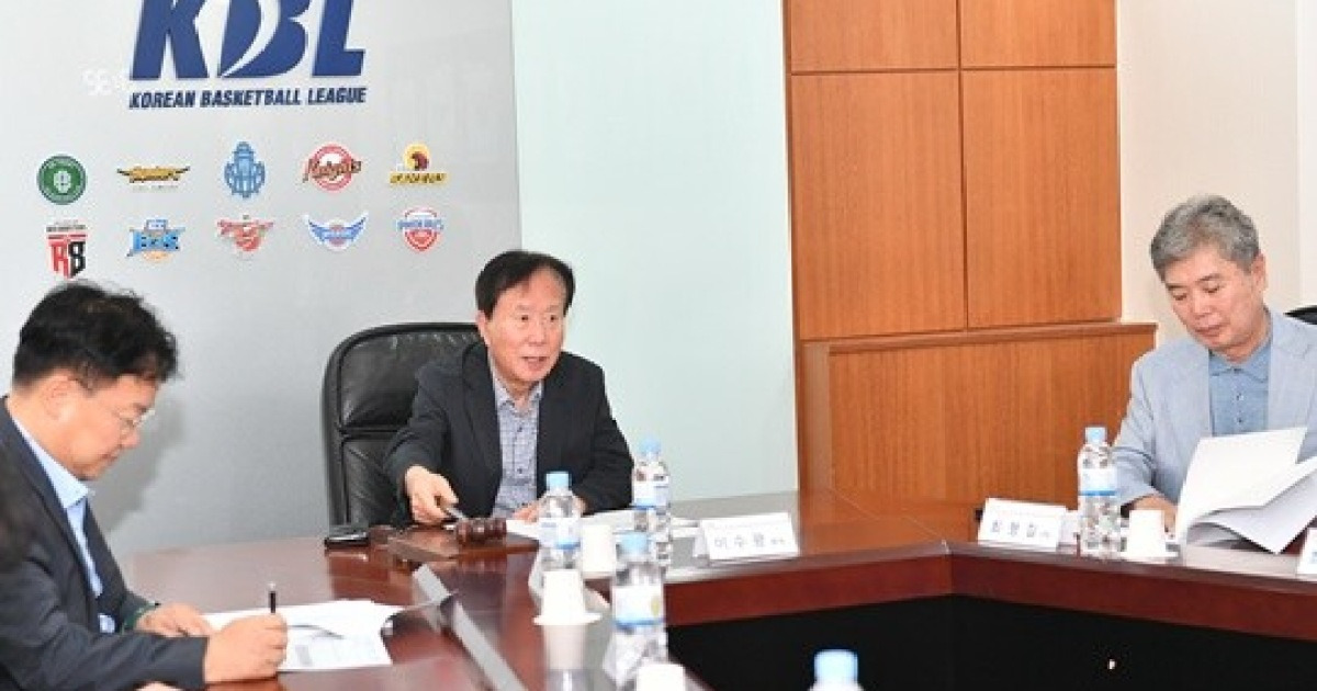 부산 KCC, ‘라건아 세금 문제 관련’ 재정위원회 신청 … KBL은 어떤 결정을 내릴까?