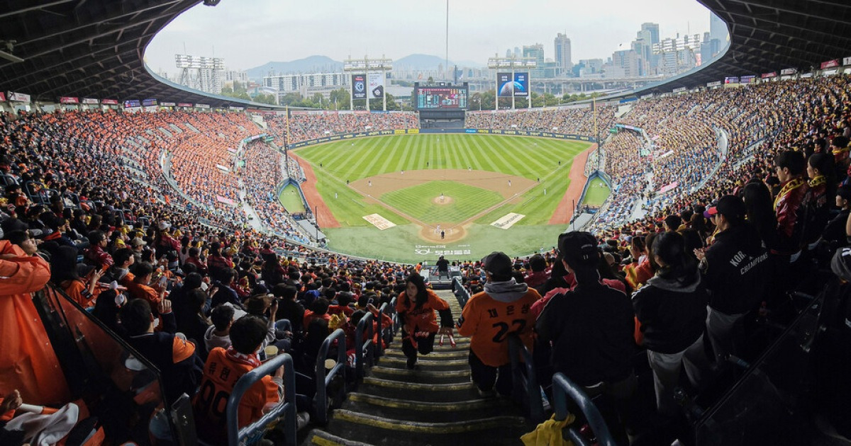 3년 연속 천만 관중?…내년 프로야구 3월28일 시작