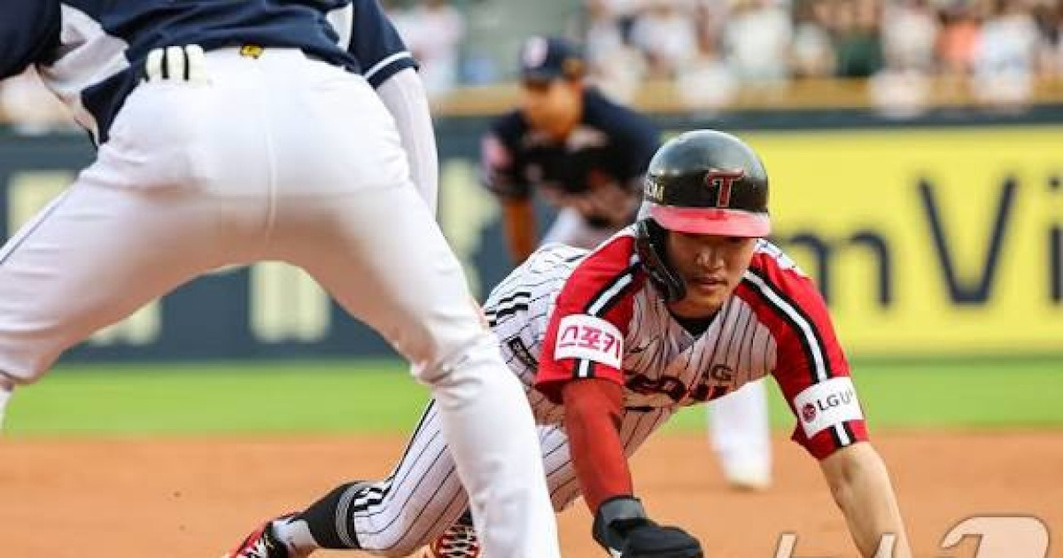 '견제 상황 주루방해 해석 확대, 수비 시프트 위반 제재 강화' KBO, 2026시즌 새 규정 도입