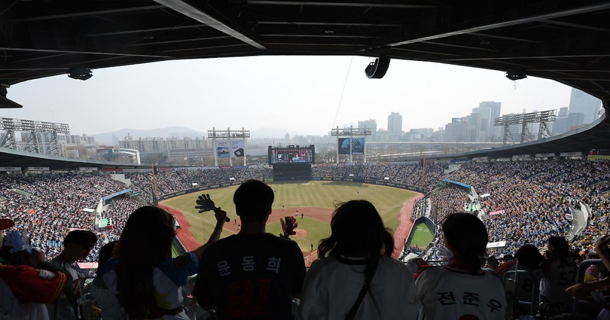2026 KBO리그 정규시즌 일정 최종 확정···3월28일 개막, 잠실서는 ‘김현수 더비’