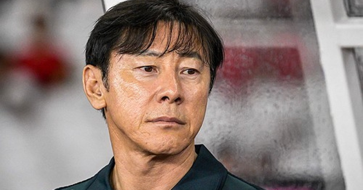 "베트남, 김상식과 부활…인니는 신태용 자르고 추락" 잔인한 팩트폭격→베트남 '3관왕' 이끈 '김상식 매직' 조명