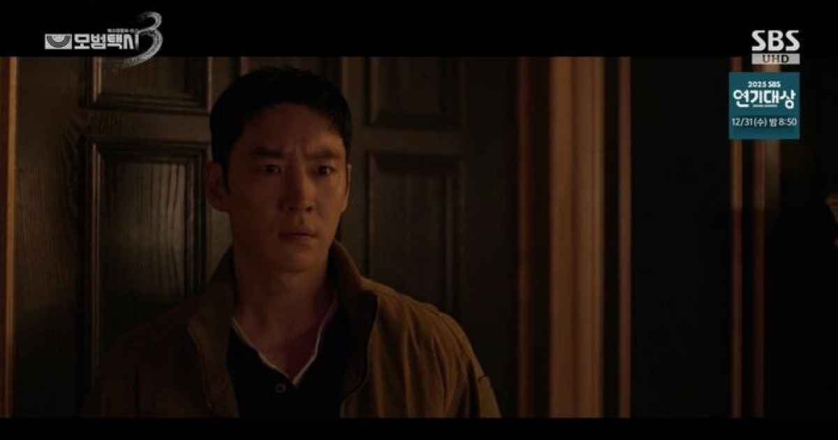 [스브스夜] '모범택시3' 이제훈, '빌런' 장나라에 복수하기 위해 '아이돌 소속사 매니저'로 위장 취업