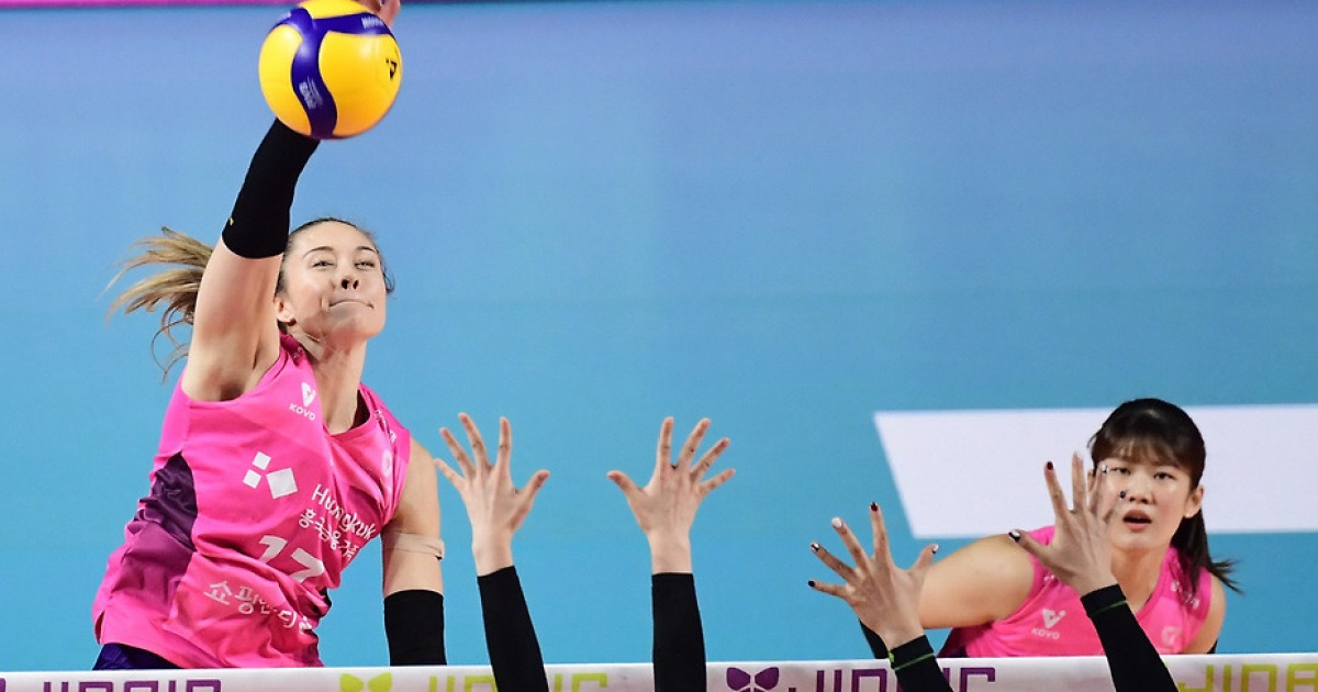 최하위 반란은 우연이었나! 페퍼저축은행, 참담한 8연패.. '6승2패 2위 → 6승10패 6위' → 이제 꼴찌와 불과 3점 차이