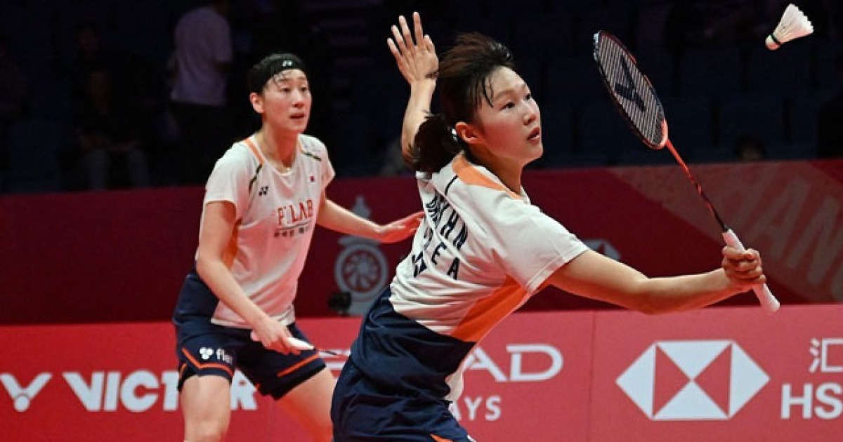 ‘세계 1위 중국 상대 대역전극’ 이소희-백하나 조, 왕중왕전 결승 진출
