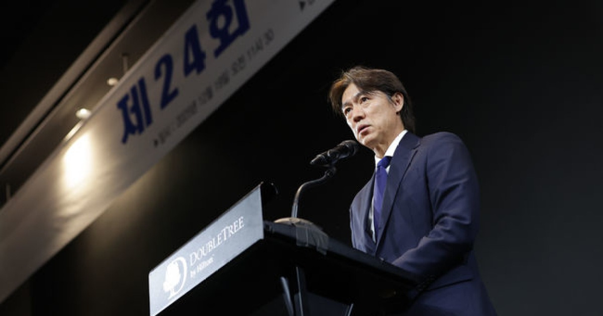 WC 최적의 환경 만들어 주고 싶은 홍명보 감독... 분석관 파견+'고지대 변수' 극복 위해 전문가 미팅