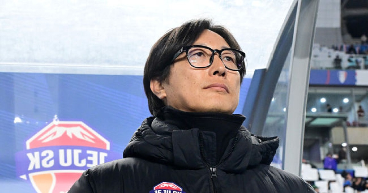 '정효볼' 대체자 필요 광주, 제주SK 잔류의 설계자 김정수 대행 급부상