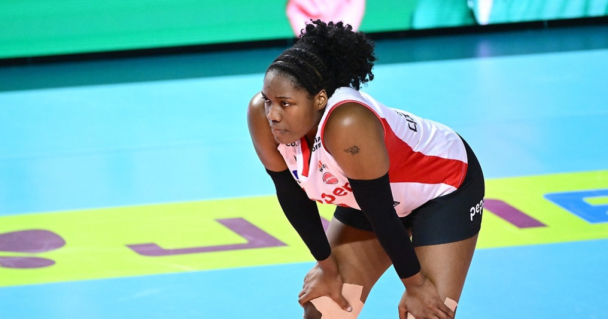 조이 트리플크라운·박정아 5천500공격득점에도…페퍼 8연패 늪