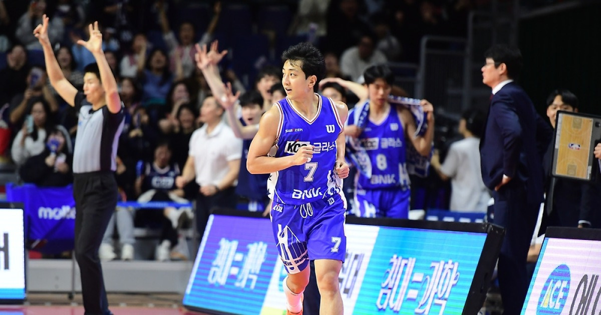 허훈 첫 트리플더블…프로농구 KCC, 108점 폭발하며 5연승 질주(종합)