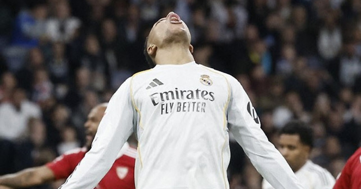 '생일날 터뜨린 59호골'... 음바페, '우상' 호날두 기록에 입맞추다