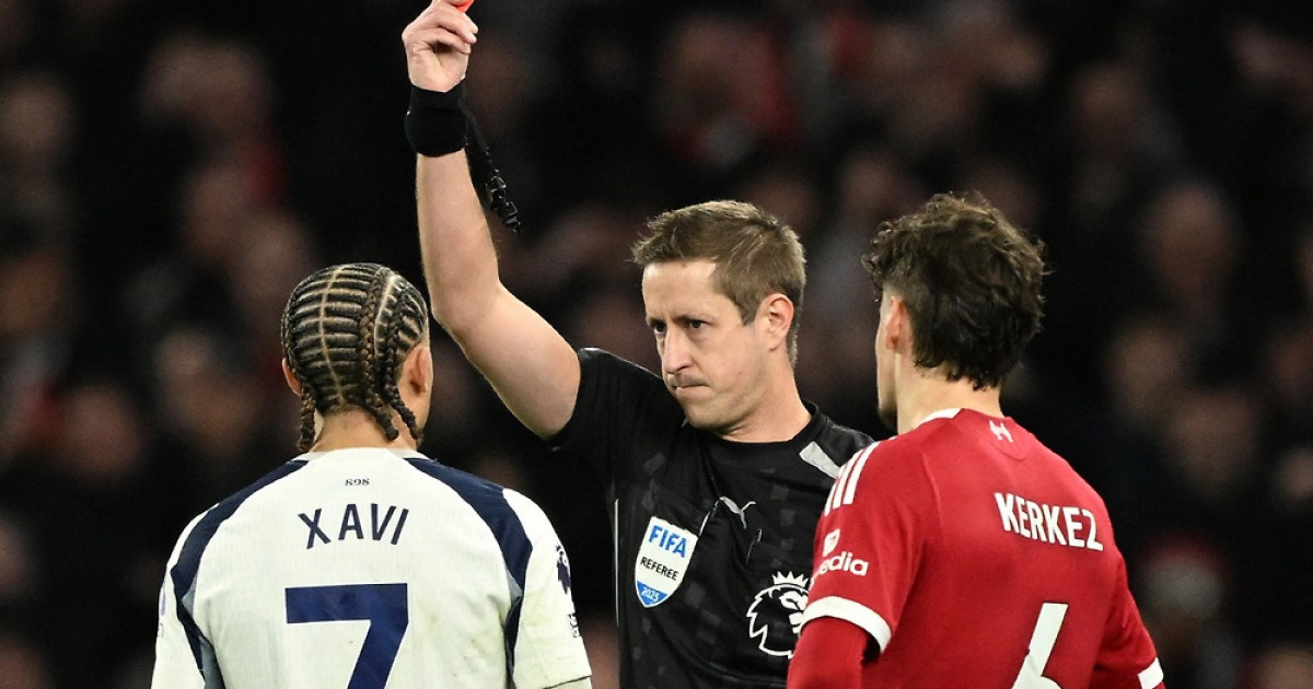 "경기도 지고, 매너도 졌다" 손흥민, '올해의 탈출상' 수상 사실상 확정…'2명 퇴장' 토트넘, 리버풀에 1-2 패→SON 고별전 이후 '2연패' 늪[EPL 리뷰]