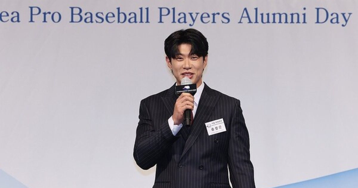 MLB.com의 냉정한 평가 "송성문 SD 내 역할 불확실, 내야 유틸리티 유력"