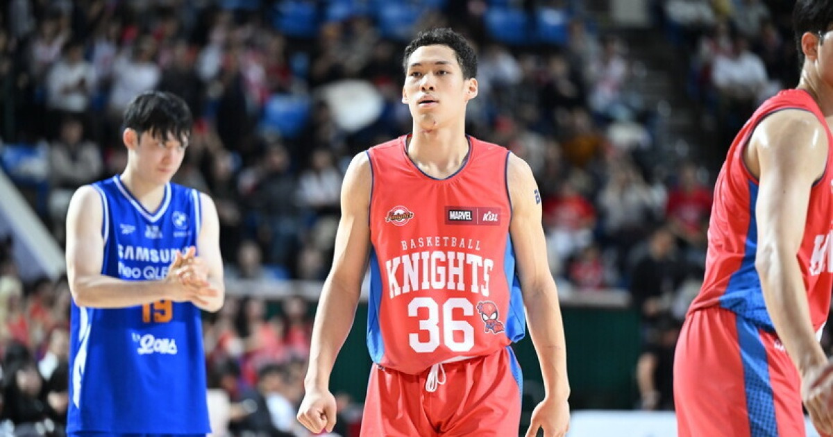 “슈팅은 처음부터 다시 가르쳐야 돼요” 전희철 감독이 바라본 다니엘, 신인 시절 안영준을 떠올린 이유는?