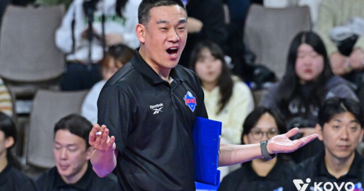 극적인 '4세트' 승리, 하지만 마지막 고비 못 넘었다...그럼에도 여오현 대행은 선수단 칭찬, "대견하고 고마운 마음" [MD화성]