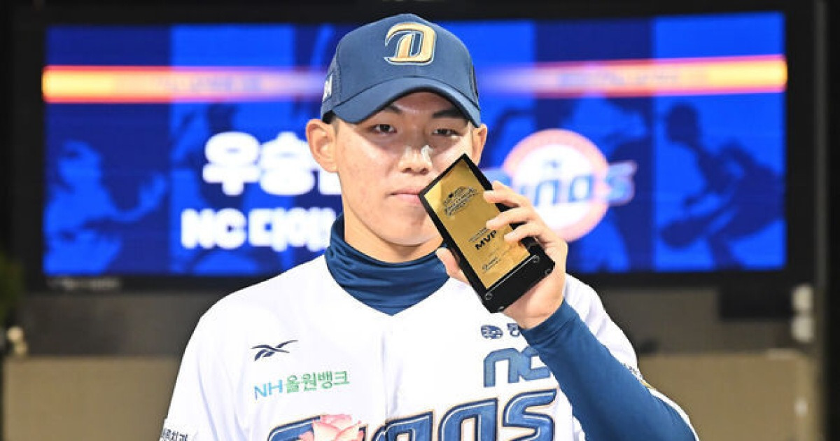 ‘ML도 탐냈던’ 전체 2순위 신인 신재인…구단 최초 옵션 계약, 그런데 내야 자리가 있을까