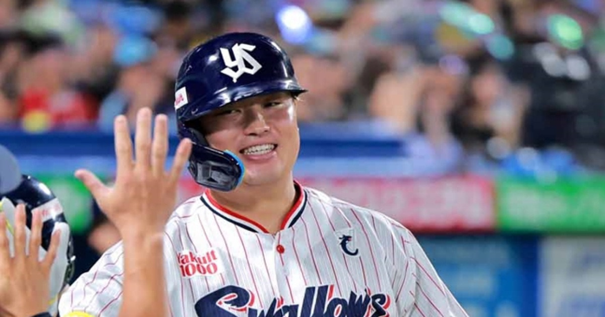 '송성문도 ML 갔는데...' 괴물타자 협상 지지부진에 초조한 日 "회의적 분위기→잦은 헛스윙+수비 불안이 영향"