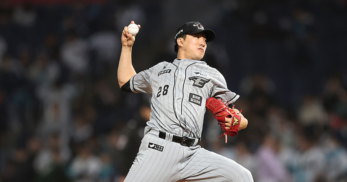 LG, 방출생 2명 품었다→베테랑 투수 장시환·포수 김민수 영입…"선수층 강화에 도움 될 것"