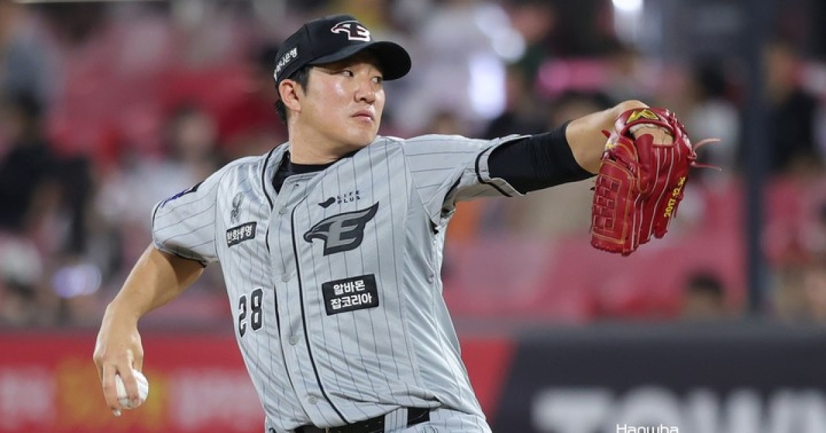 '통합 우승' LG, 방출 선수로 전력 보강...투수 장시환-포수 김민수 영입