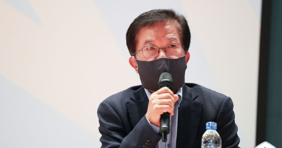 [오피셜] '2부 강등' 대구에 전문인재 떴다... 7년간 포항 이끈 '포스코 출신' 장영복 전 단장, 대구 신임 단장 부임