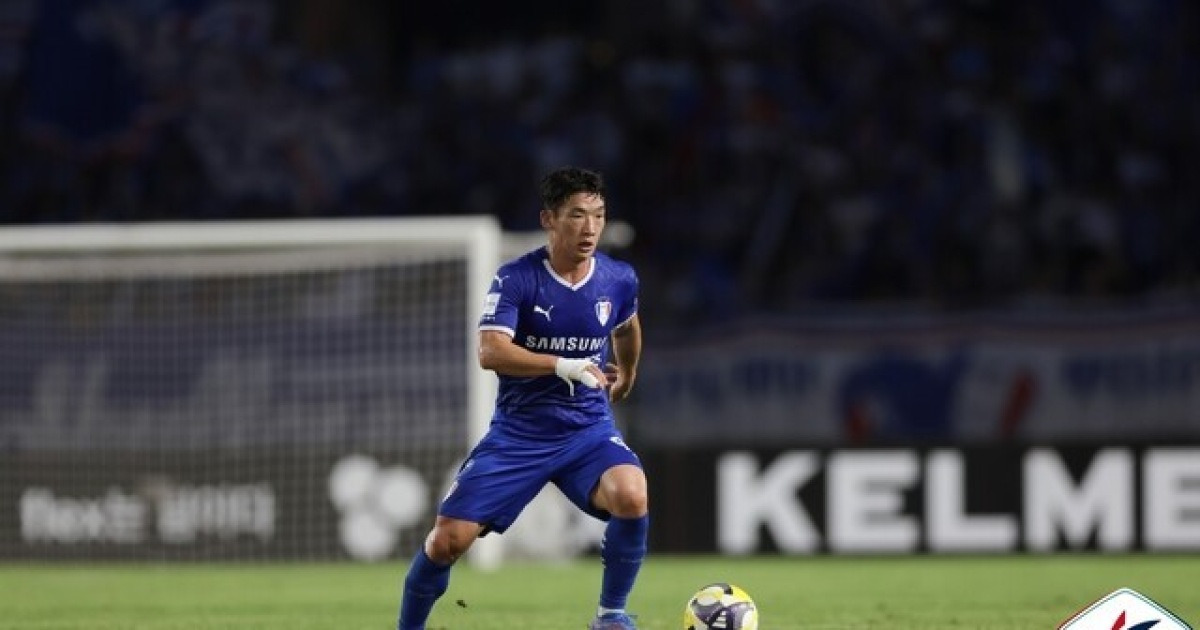 [오피셜] '이정효 부임 임박' 수원 떠난 김민우, '국대서 한솥밥' 석현준과 재회... '2부 신생팀' 용인 유니폼 입는다