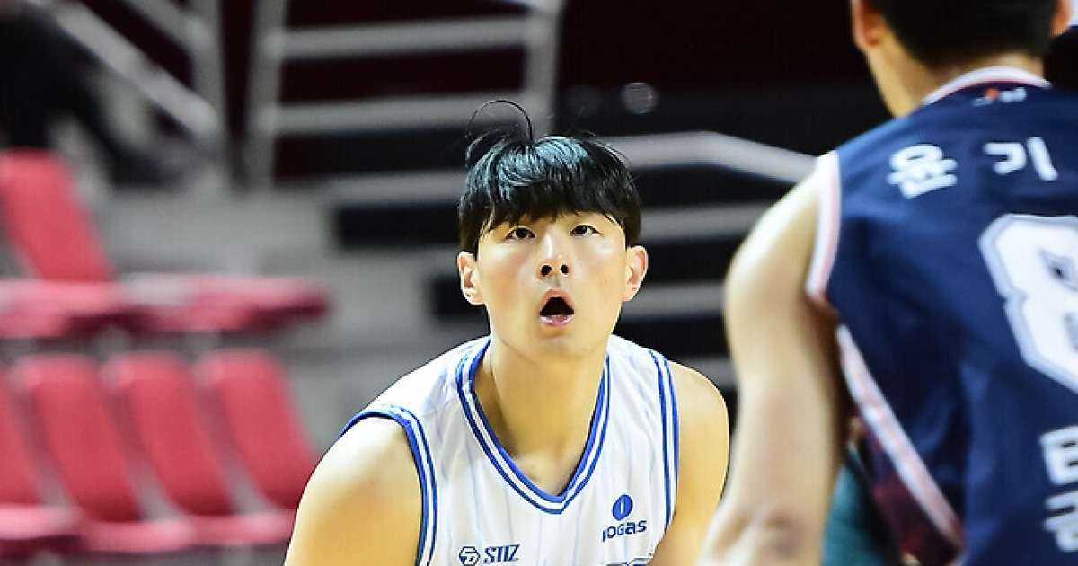 ‘첫 원정 동행’ 우상현 “낯설고 어색하고 긴장된다”