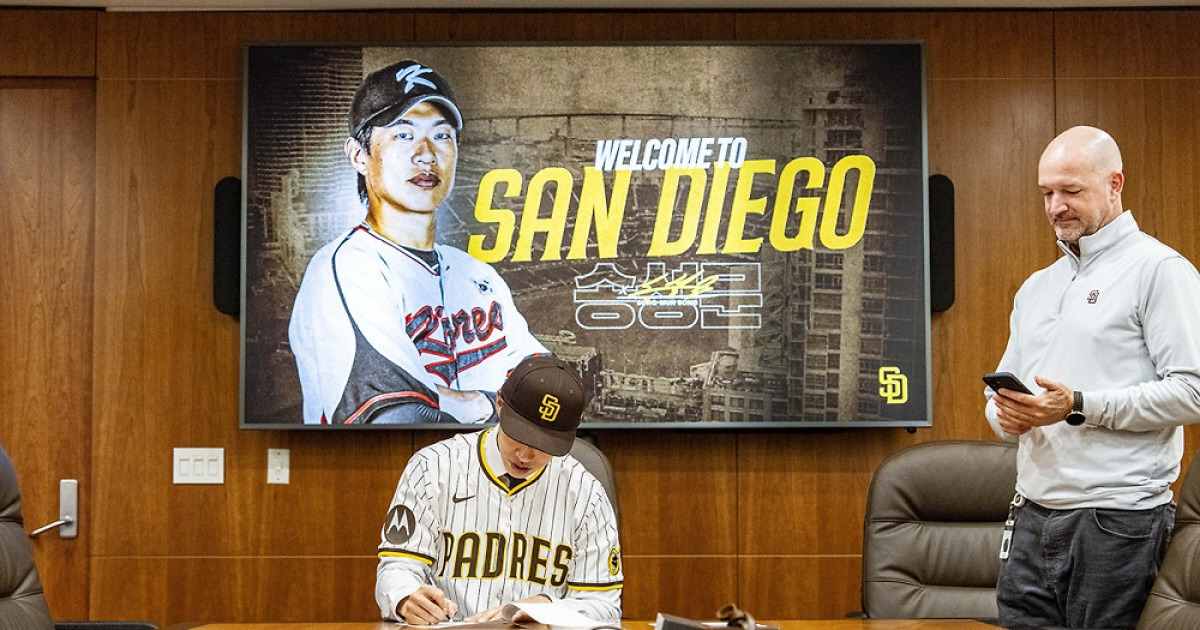 ‘빅리그 여정’ 시작한 송성문 “1차 목표는 40인 로스터”