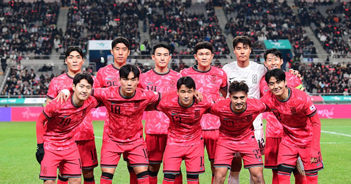 한국, FIFA 랭킹 22위로 2025년 마무리...김상식의 베트남은 세 계단 ‘껑충’
