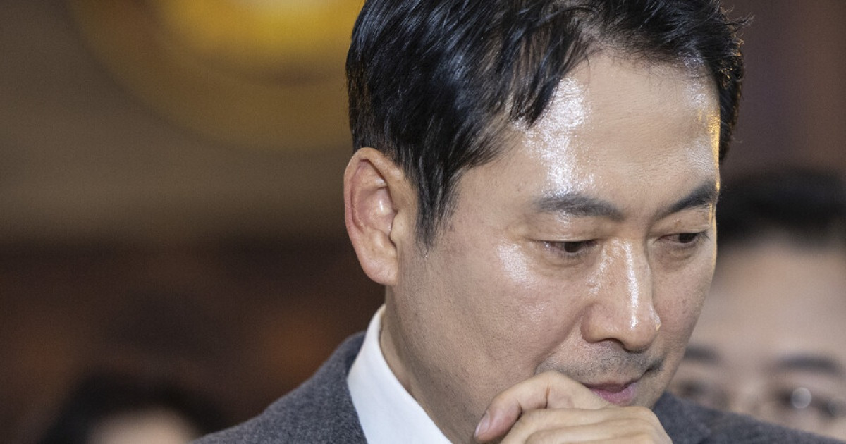 [단독] 장동혁, 당 쇄신안으로 정강 1조 ‘기본소득’ 삭제 검토…“보수 정체성 찾기”